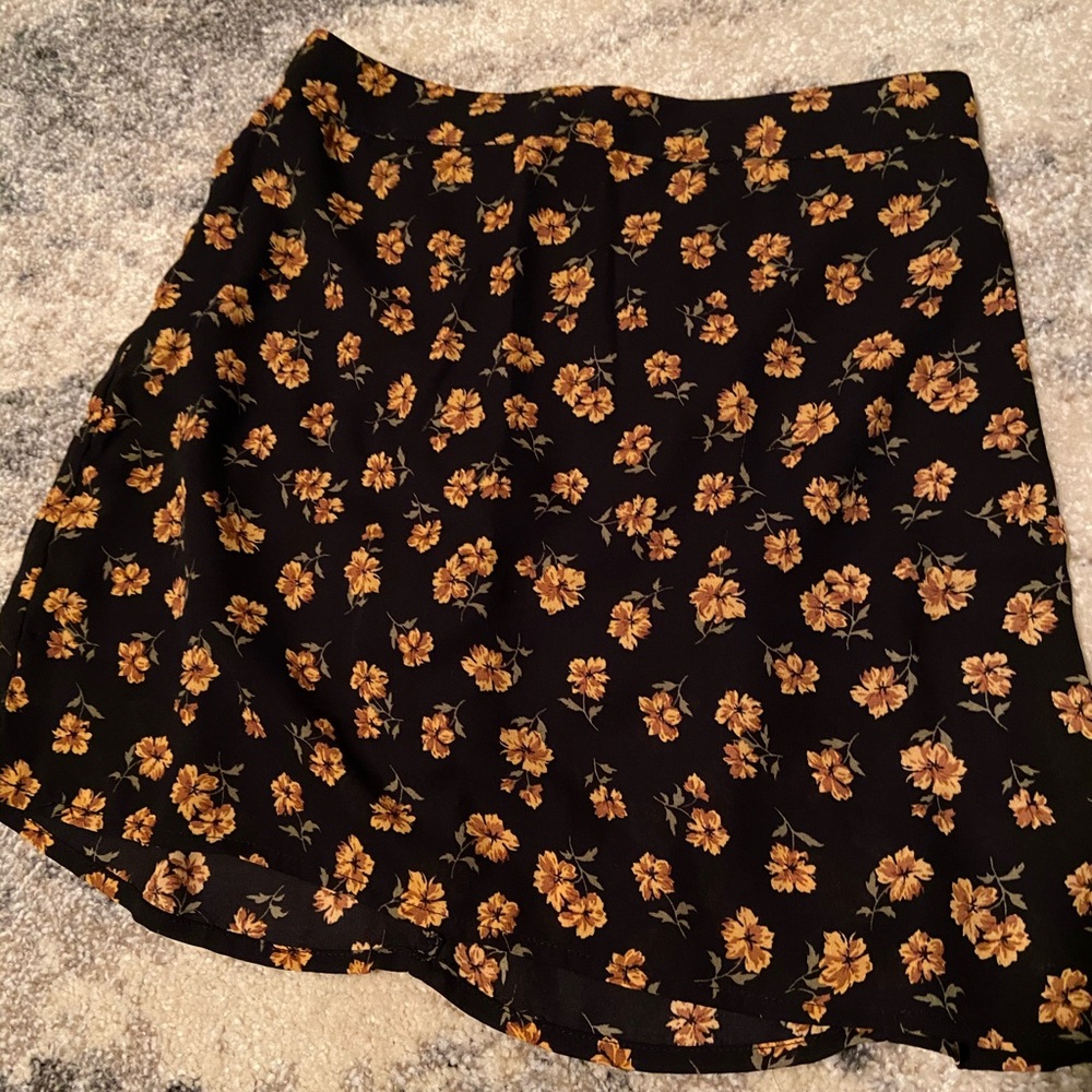 Pitaya Sunflower Mini Skirt